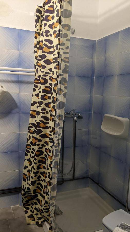 Gîte pour 2 personnes, avec vue ainsi que jardin et balcon dans Soúgia - 4