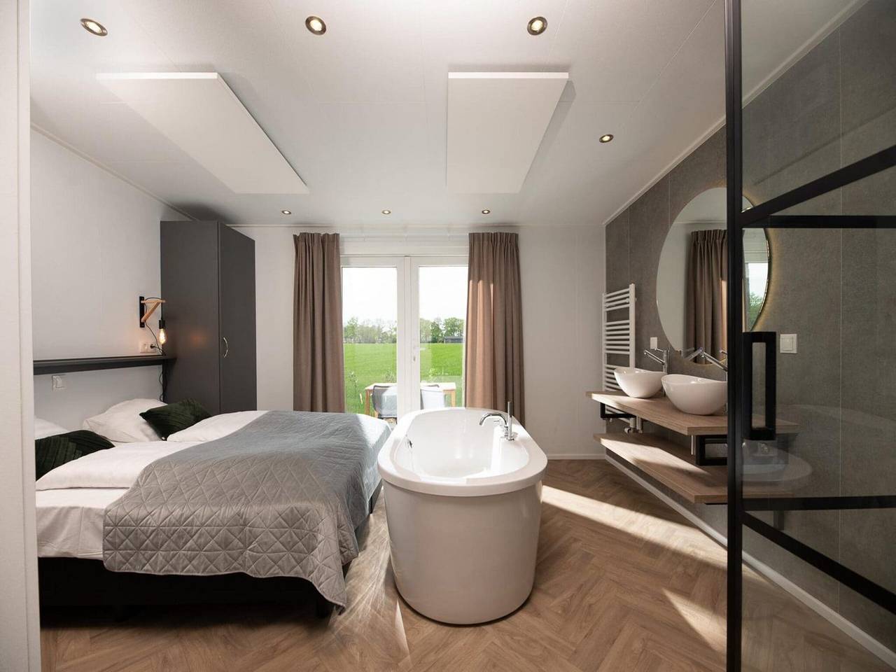 Luxe panoramische lodge met jacuzzi in Rijssen, Sallandse Heuvelrug