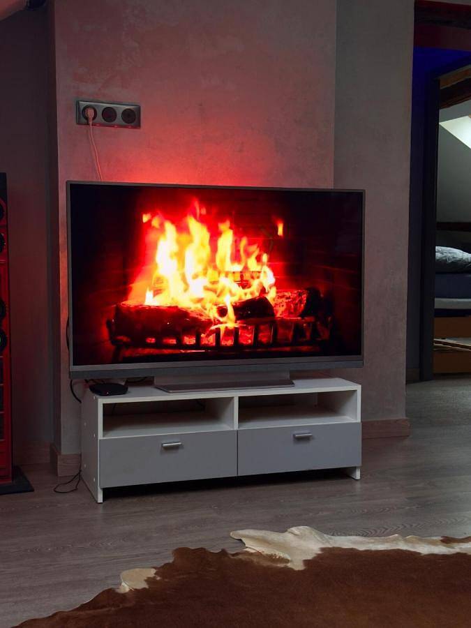 Appartement entier, Apartment in Coupy, Valserhône