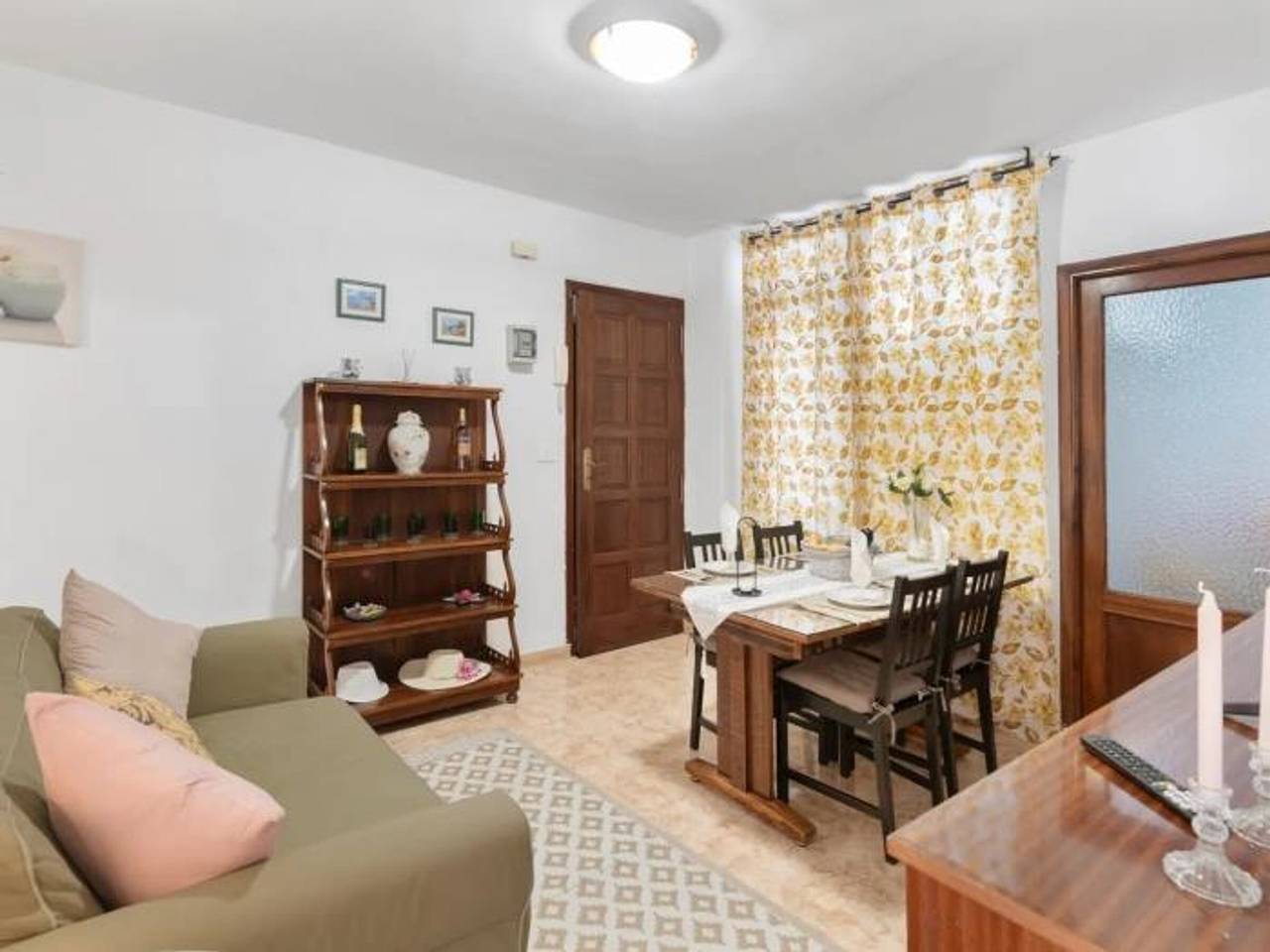 Apartamento entero, Apartamento T3 con Wifi cerca de la playa en Santa Cruz in El Planto, Santa Cruz de La Palma