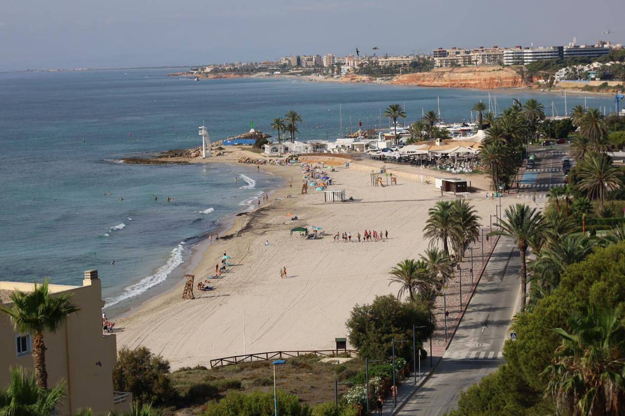 Ganze Wohnung, Two-Bedroom Apartment in Playa de Campoamor - La Glea (Orihuela), Orihuela