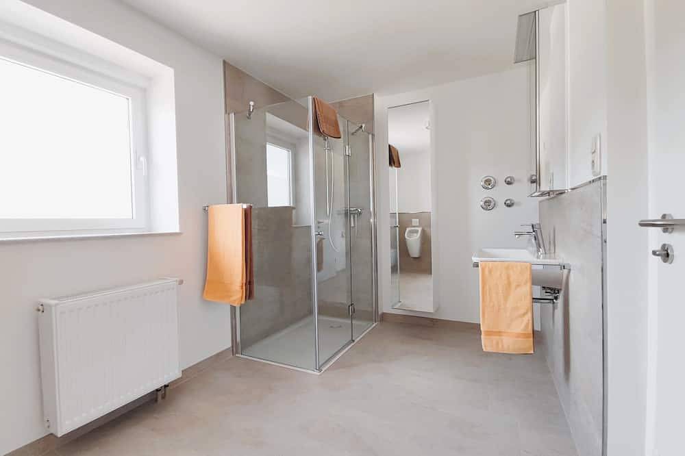 Appartement entier, Appartement moderne Maxima 2 pour 2 personnes avec balcon in Bad Arolsen, Waldecker Land