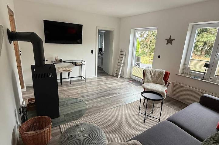Ferienhaus für 4 Personen, mit Terrasse und Garten