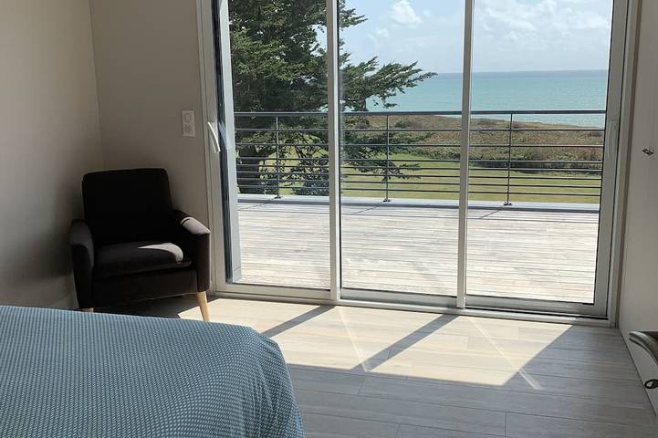 Location de vacances pour 11 personnes, avec jardin ainsi que jacuzzi et sauna dans Doëlan - 3