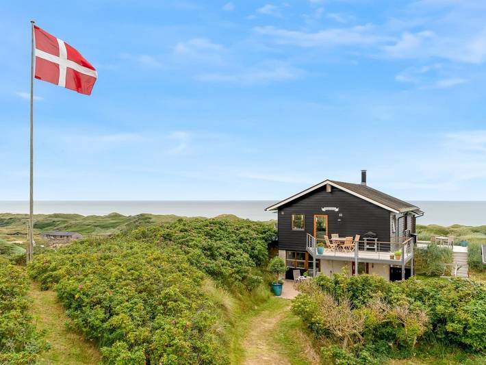 Ferienhaus für 6 Personen, mit Whirlpool und Terrasse sowie Sauna in Grønhøj Strand