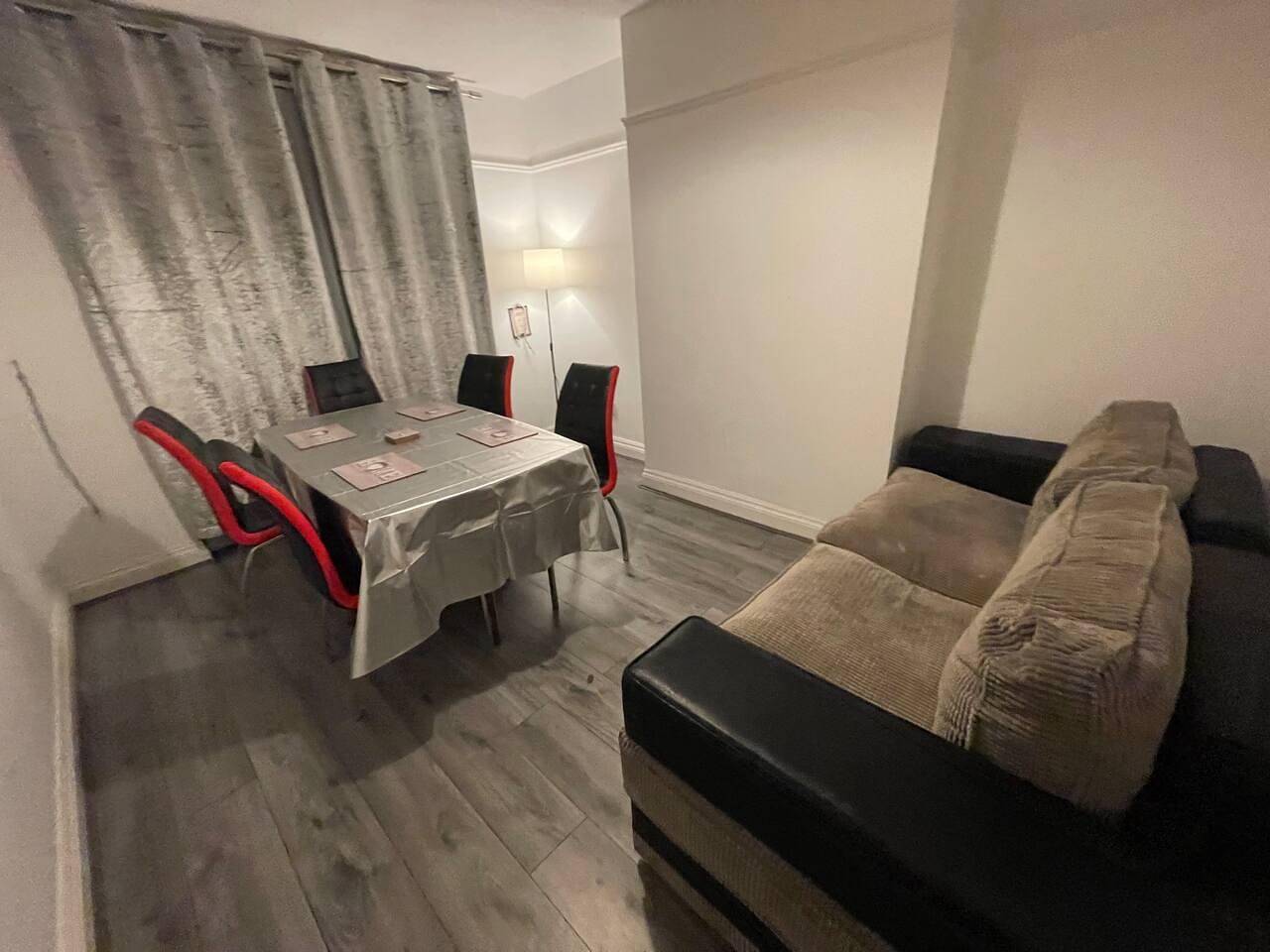 3-Bed House - Sleeps 5 with Free Parking in Birmingham, Région de Birmingham