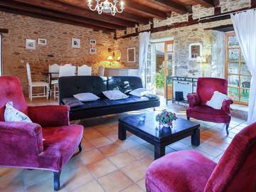 Maison De Vacances pour 4 Personnes dans Saint-Caprais, Lot, Photo 1