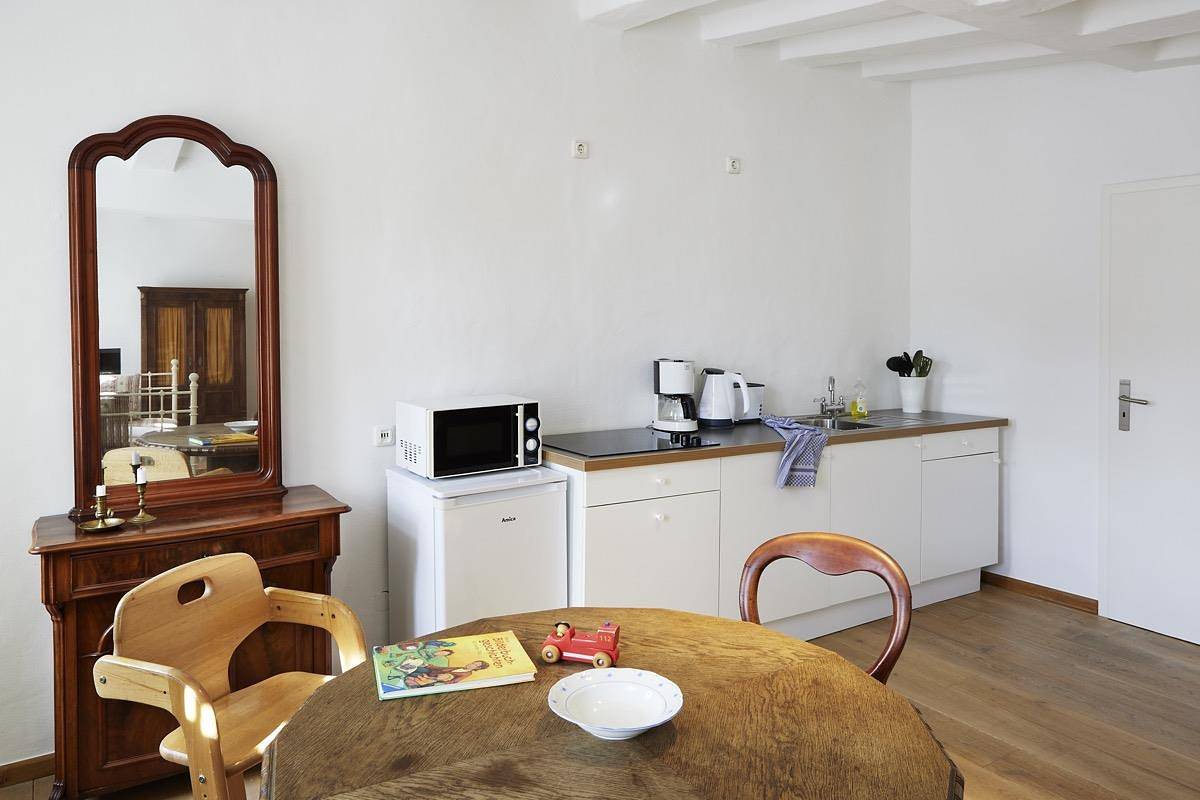 Entire holiday apartment, 2-Bett-Appartement Quelle, Dusche/Wc in Blankenheim, Naturpark Hohes Venn-Eifel