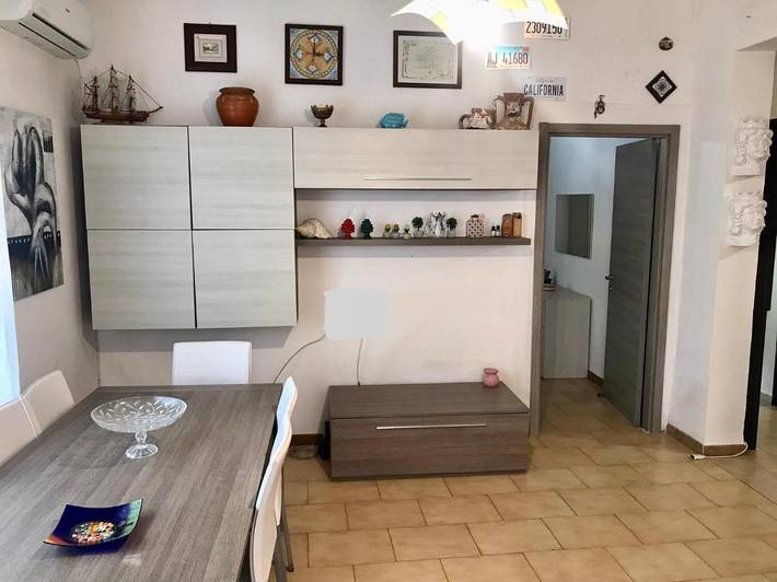 Gîte pour 5 personnes, avec terrasse et vue, animaux acceptés à Tre Fontane - 4