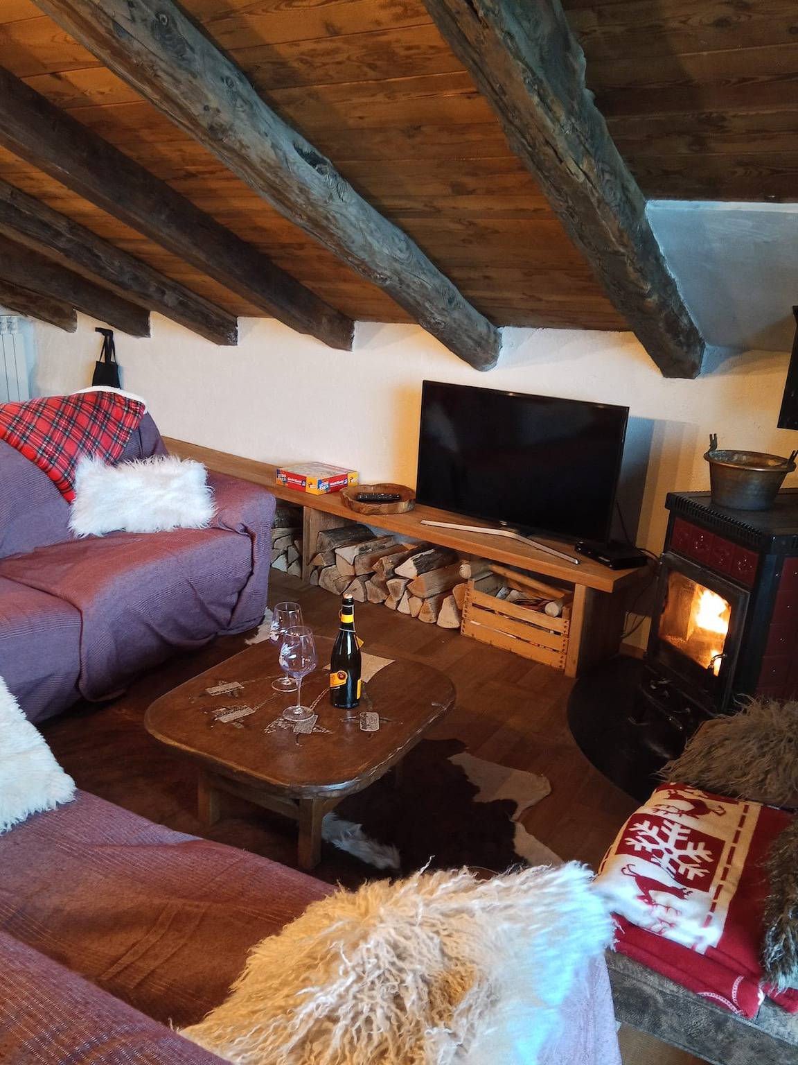 Baita per 7 Persone in Comune di La Salle, Alpi Pennine