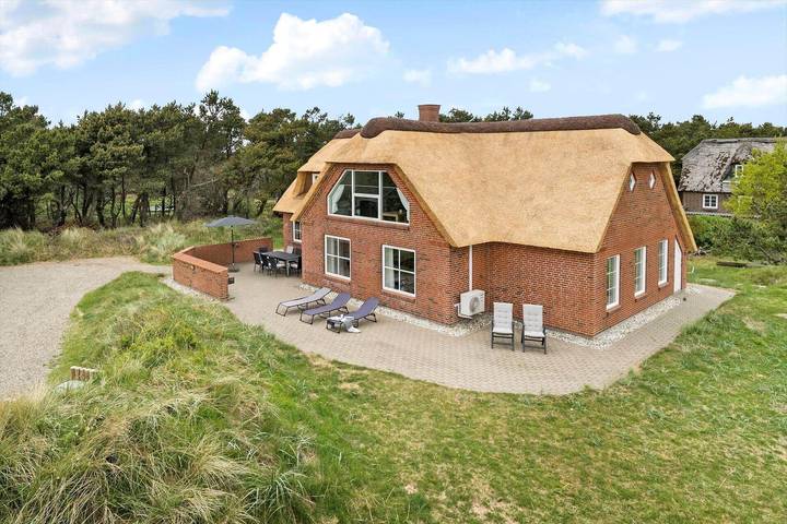 Ferienhaus mit Meerblick für 10 Personen, mit Pool und Terrasse sowie Whirlpool und Sauna, mit Haustier in Blavand - 2