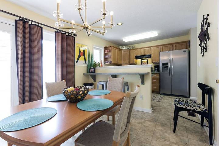 Vacation rental for 6 people, with terrace and yard in Louisville