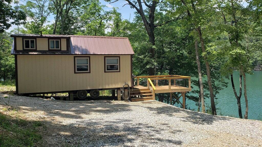 Tiny Cabin-Lakefront Perfect Escape for 1 or 2 Guests; King Size Bed in Loft. in Beaver Lake