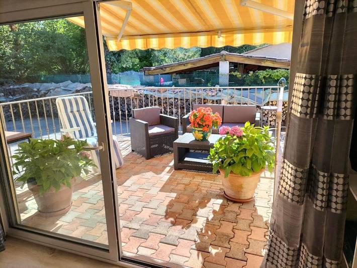 Gîte pour 2 personnes, avec jardin et terrasse, adapté aux familles à Saint-Cézaire-sur-Siagne - 4