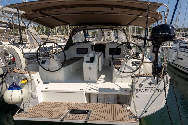 Bateau pour 4 personnes dans Port Pin Rolland