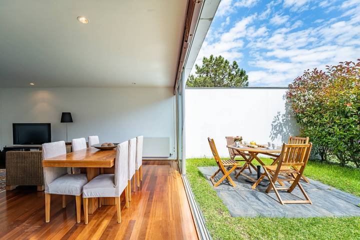 Villa para 8 pessoas, com jardim no Parque Natural do Litoral Norte