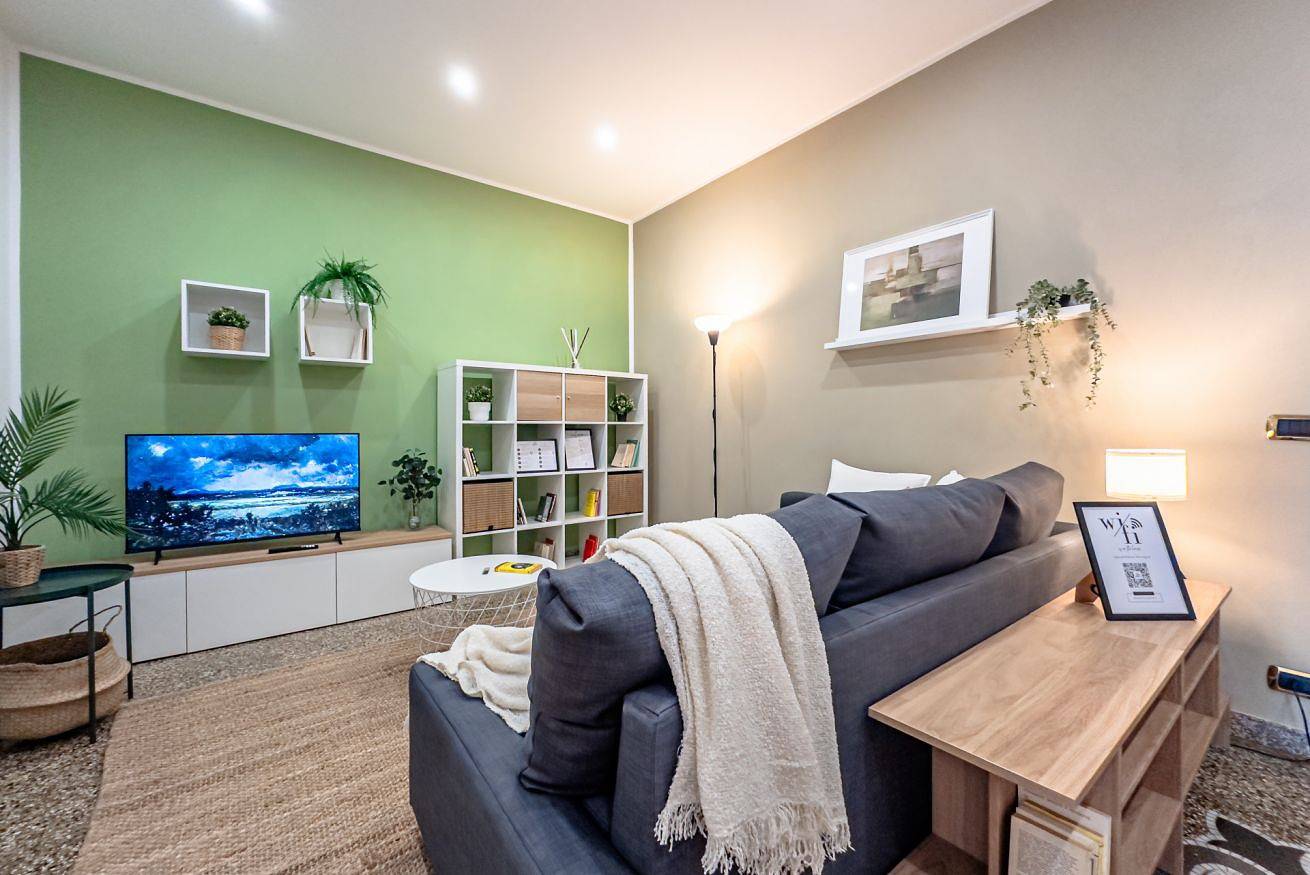 Apartamento entero, [Apartamento Confort] Mar 10 min • Smart Tv • Wifi in Savona (City), Savona