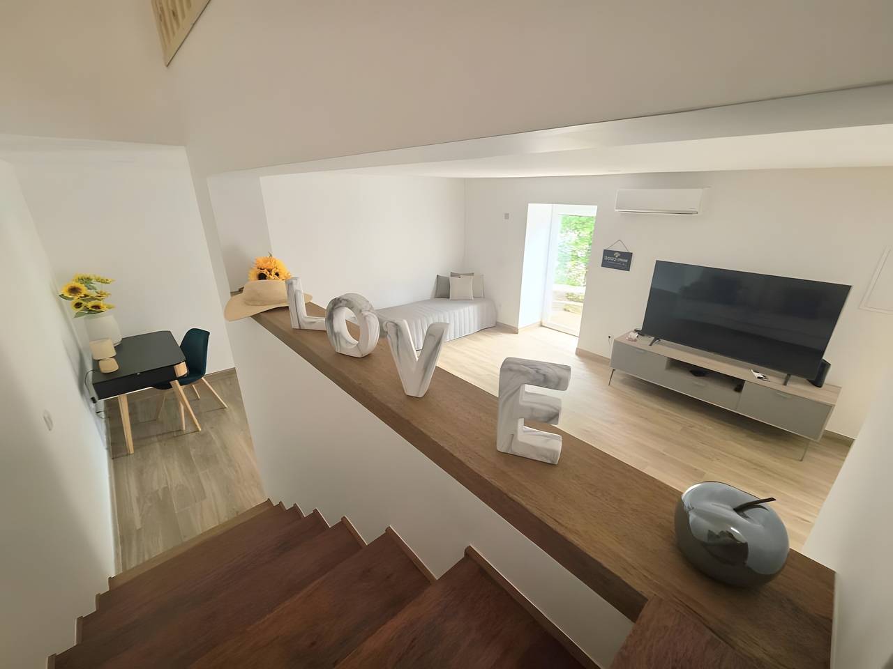 Casa Vacanze 'Aurora' con Vista Montagna, Wi-Fi e Aria Condizionata in Campo do Gerês, Distretto de Braga