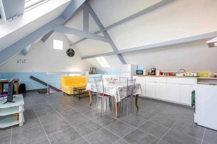 Entire apartment, Apartment 'Ty Sterenn' with private garden, Wi-Fi and air conditioning in Bannalec, Quimper region