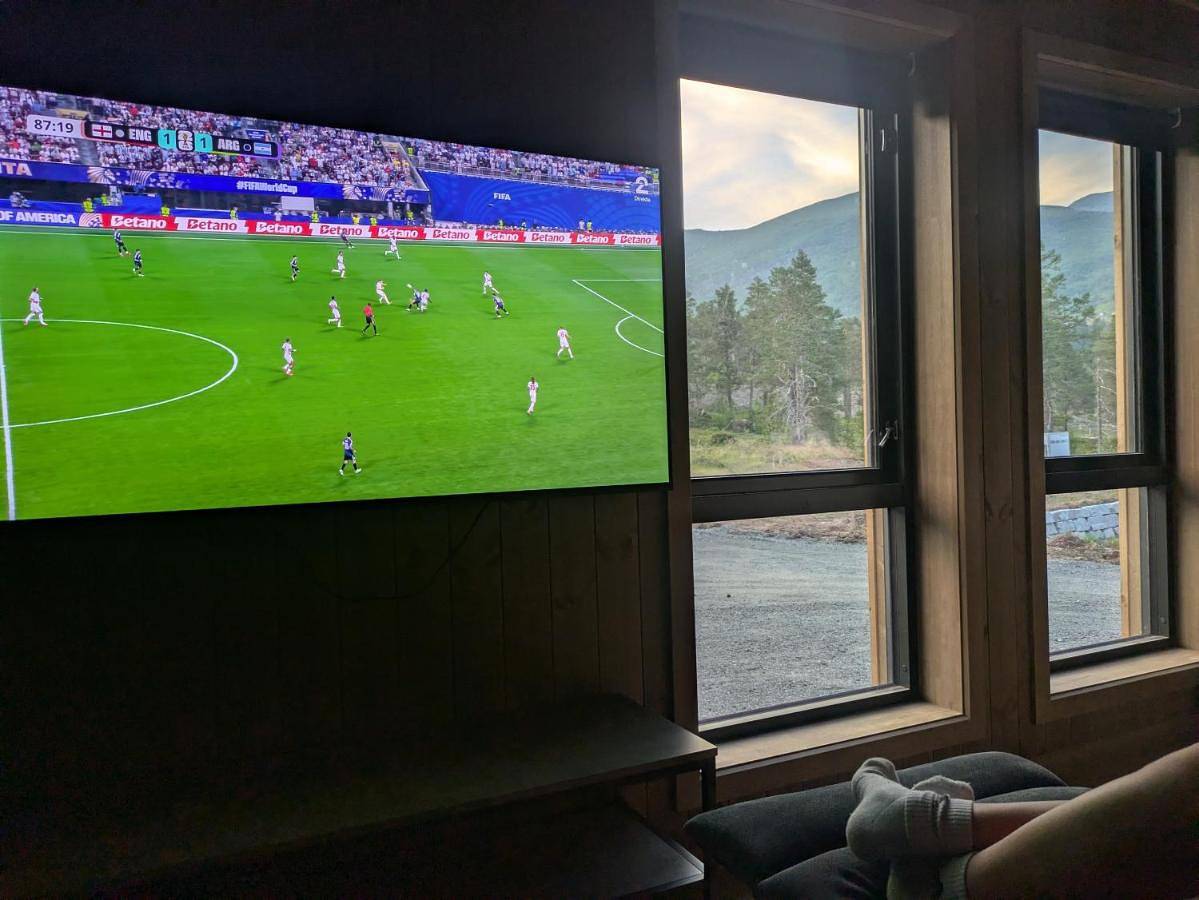 Cabin in a sunny area with a view in Stryn 