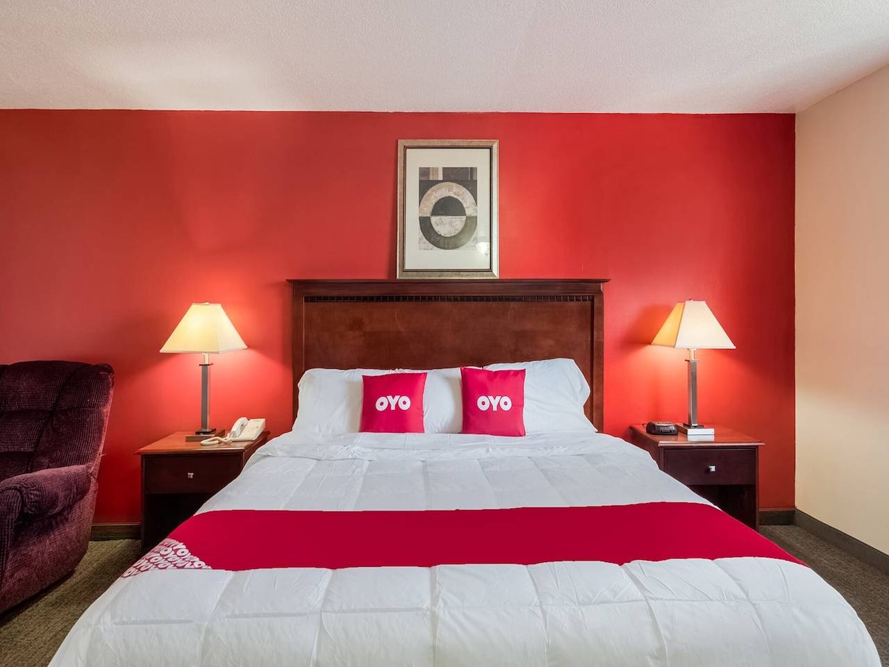 Apartamento entero, Cama tamaño king | Se permite fumar | Morton, Illinois in Morton, Illinois