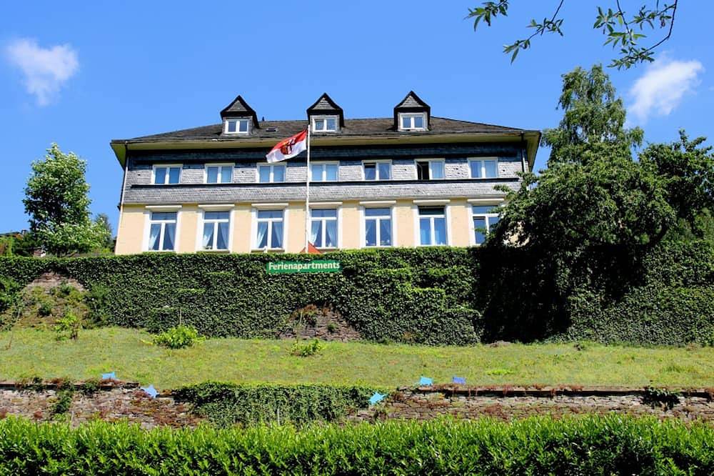 Apartamento entero, Estudio-Dornfelder-Vista al rio-Baño en la habitacion in Cond, Cochem