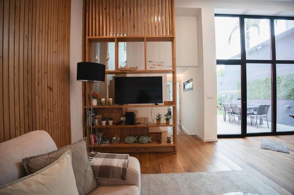 Terra Vivaz - Porto Bay Villa -\nocean and Mountain view in São Miguel Island, Porto Formoso