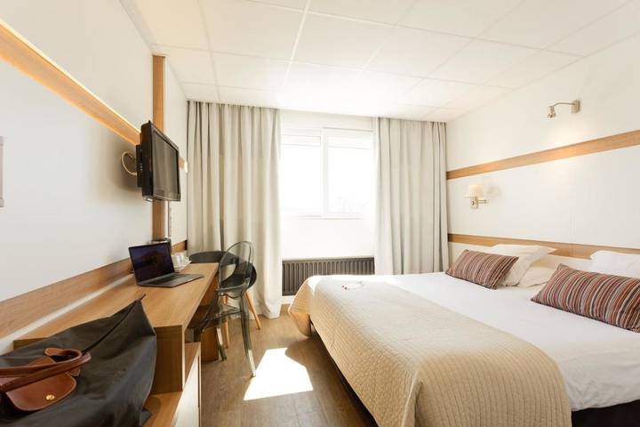 Hôtel pour 2 personnes, avec terrasse et piscine