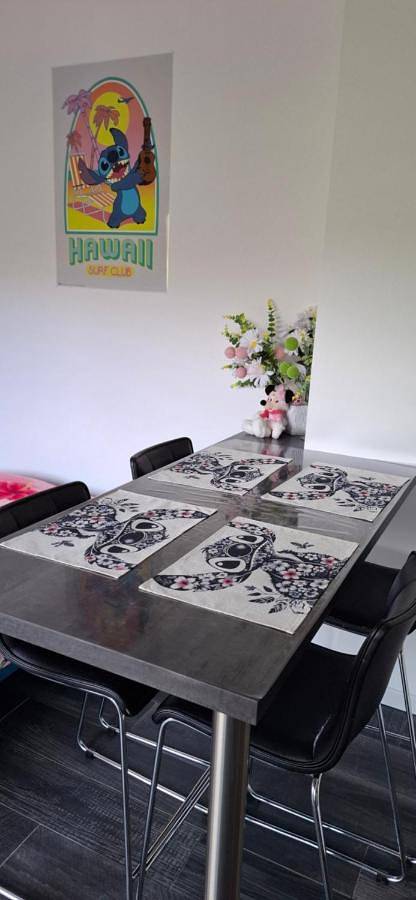 Appartement entier, Studio in Crécy-la-Chapelle, Seine-et-Marne