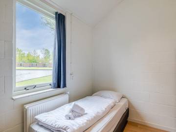Bungalow für 40 Personen in Drenthe, Bild 4