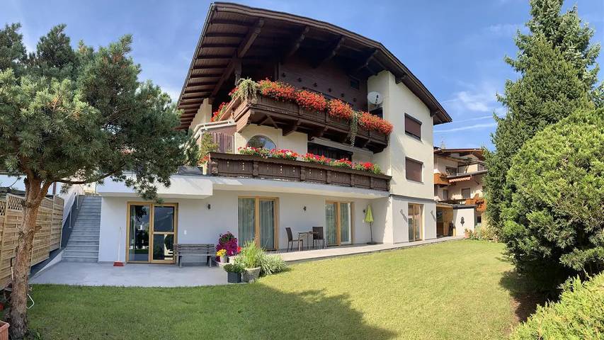 Ferienwohnung für 8 Personen, mit Garten und Sauna - 1