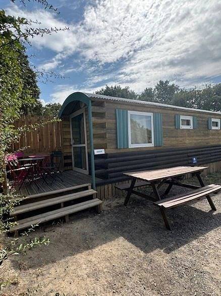Camping 4 étoiles - Piscine  - ccbgfef in Sorgues, Vaucluse