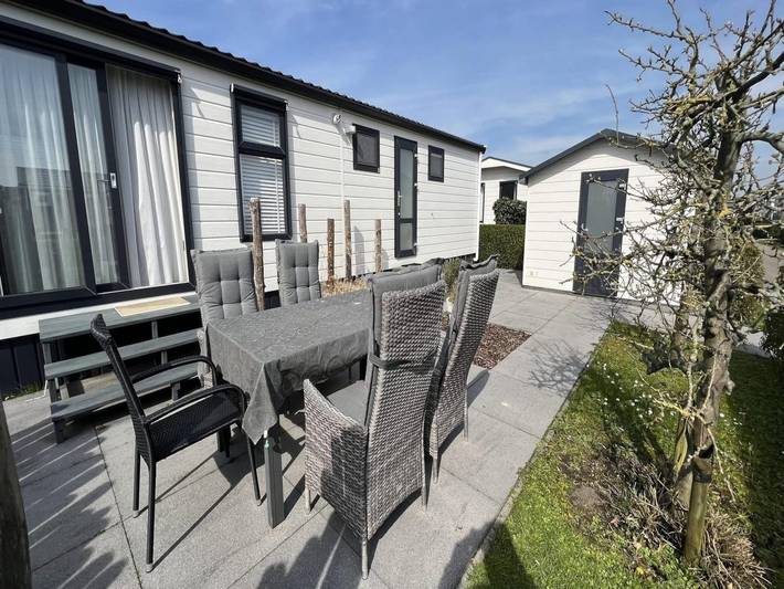Chalet für 4 Personen, mit Garten und Terrasse, kinderfreundlich in Oostkapelle