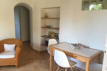 Gîte pour 4 Personnes dans Aix-en-Provence, Région d'Aix-en-Provence, Photo 4