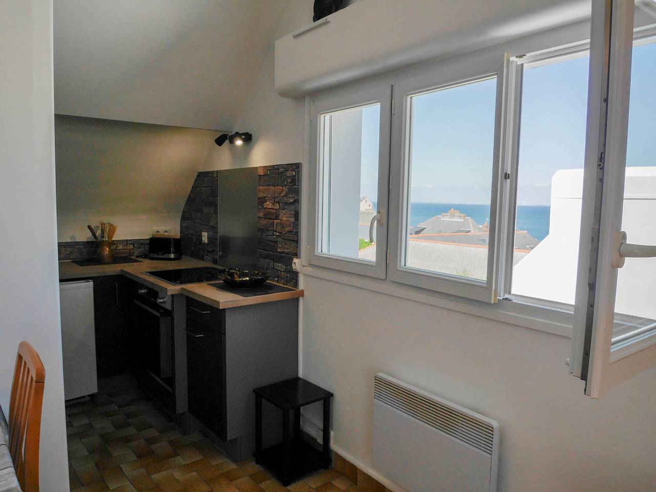 Apartamento entero, Hermoso apartamento renovado, cerca de tiendas y playa in Le Palais, Côte des Mégalithes
