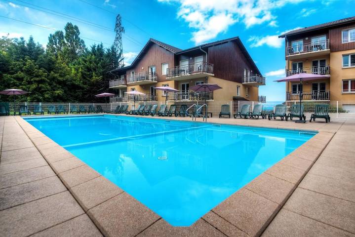 Hôtel pour 6 personnes, avec jardin et piscine