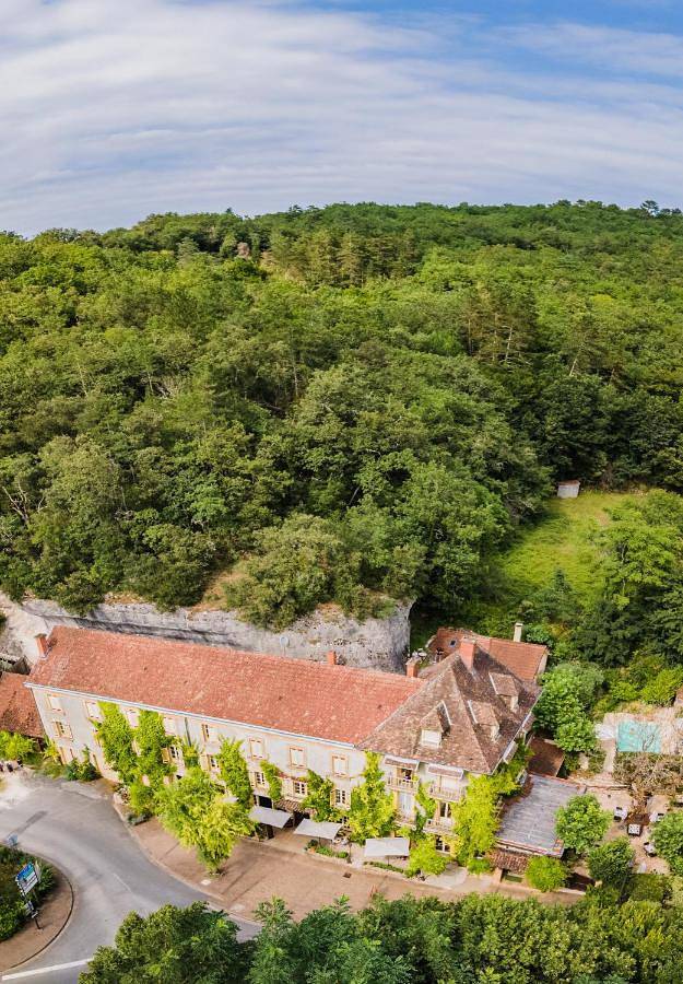 Hôtel pour 2 personnes, avec jardin et piscine, animaux acceptés à Les Eyzies-de-Tayac-Sireuil - 2
