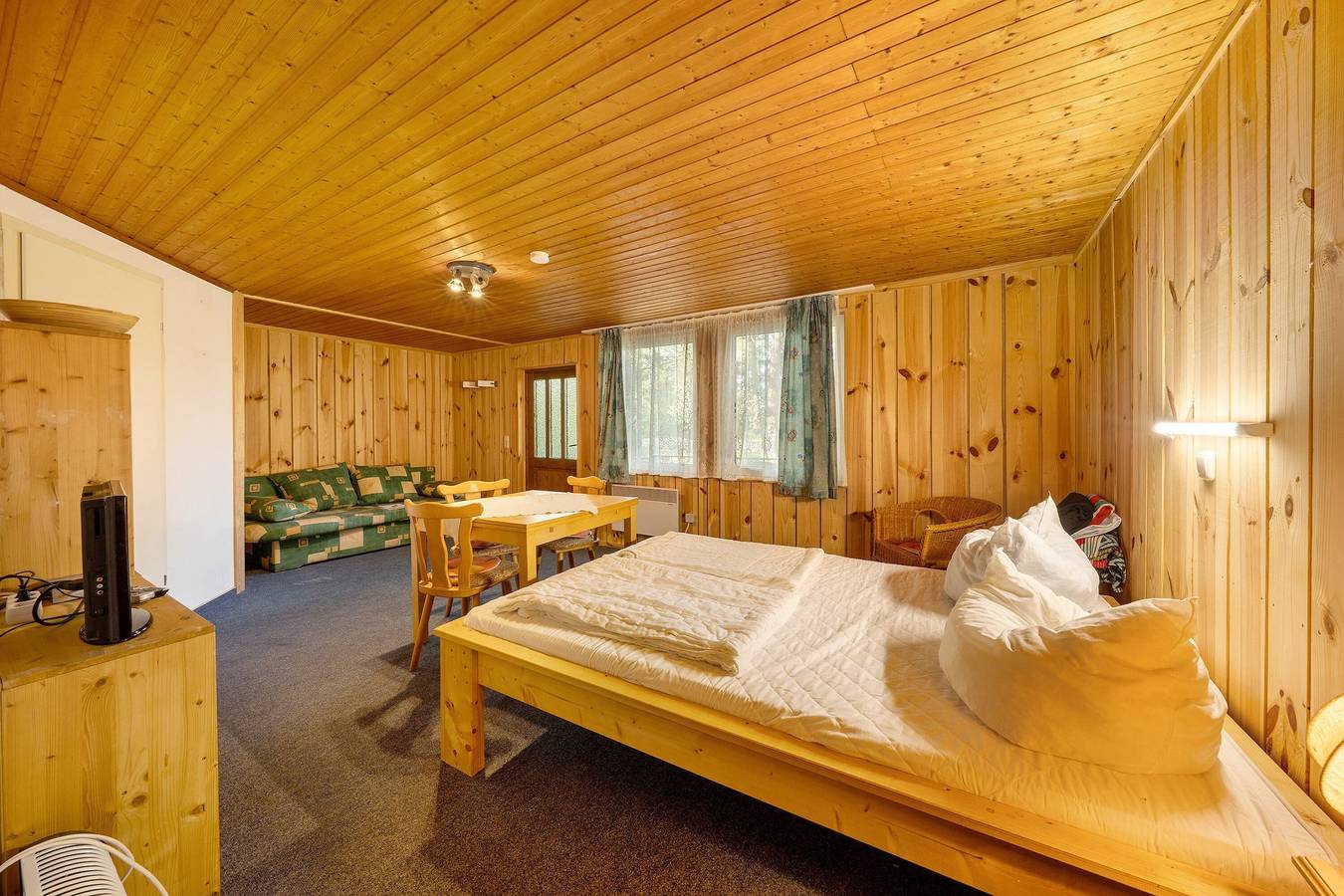 Bungalow '13 - Kimbucht' mit privater Terrasse und Gemeinschaftsgarten in Waldhufen, Oberlausitz-Niederschlesien