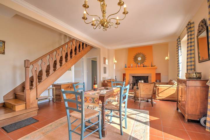 Casa 'Le Puy Bellevue' con piscina privada, terraza privada y Wi-Fi in Ribérac, Périgord Vert