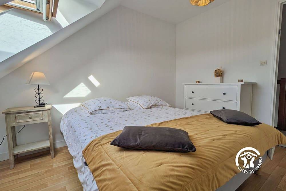 Casa rural tranquila 8 personas con juegos y rutas cercanas in Livet, Mayenne (desambiguación)