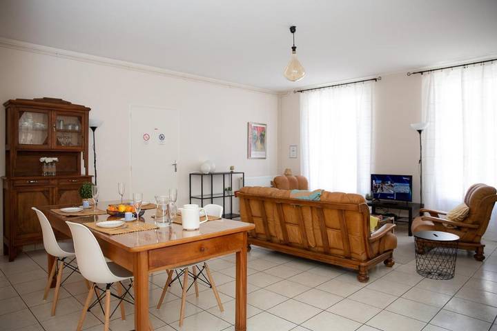 Location de vacances pour 4 personnes, avec jardin à Saint-Androny