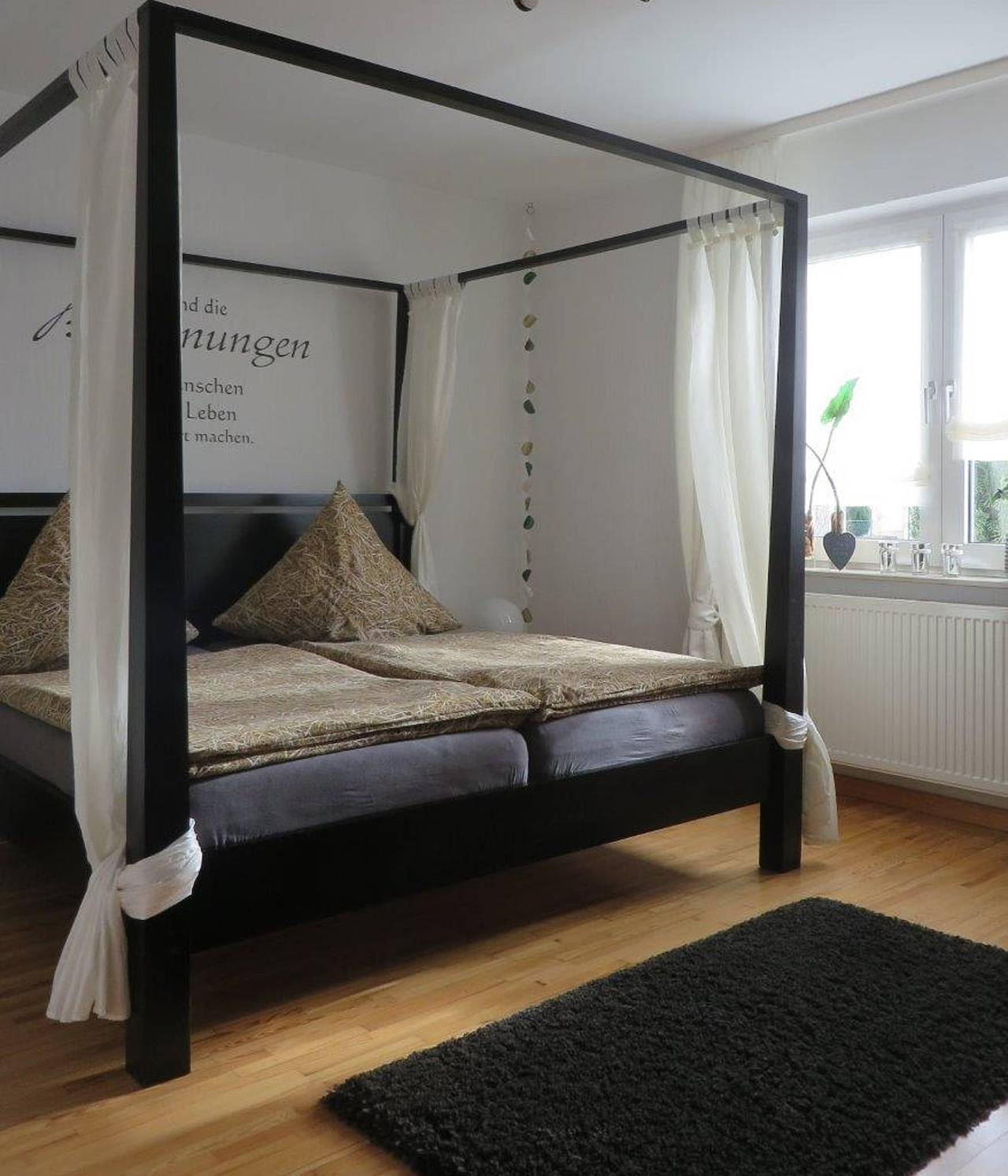 Ferienwohnung Familie Buchner - Ferienwohnung mit Garten und Holzterrasse in Großheubach, Fränkisches Weinland