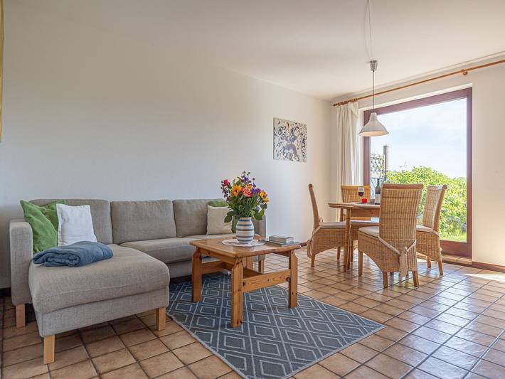 Ferienwohnung mit Meerblick für 4 Personen, mit Terrasse und Garten in Steinberg