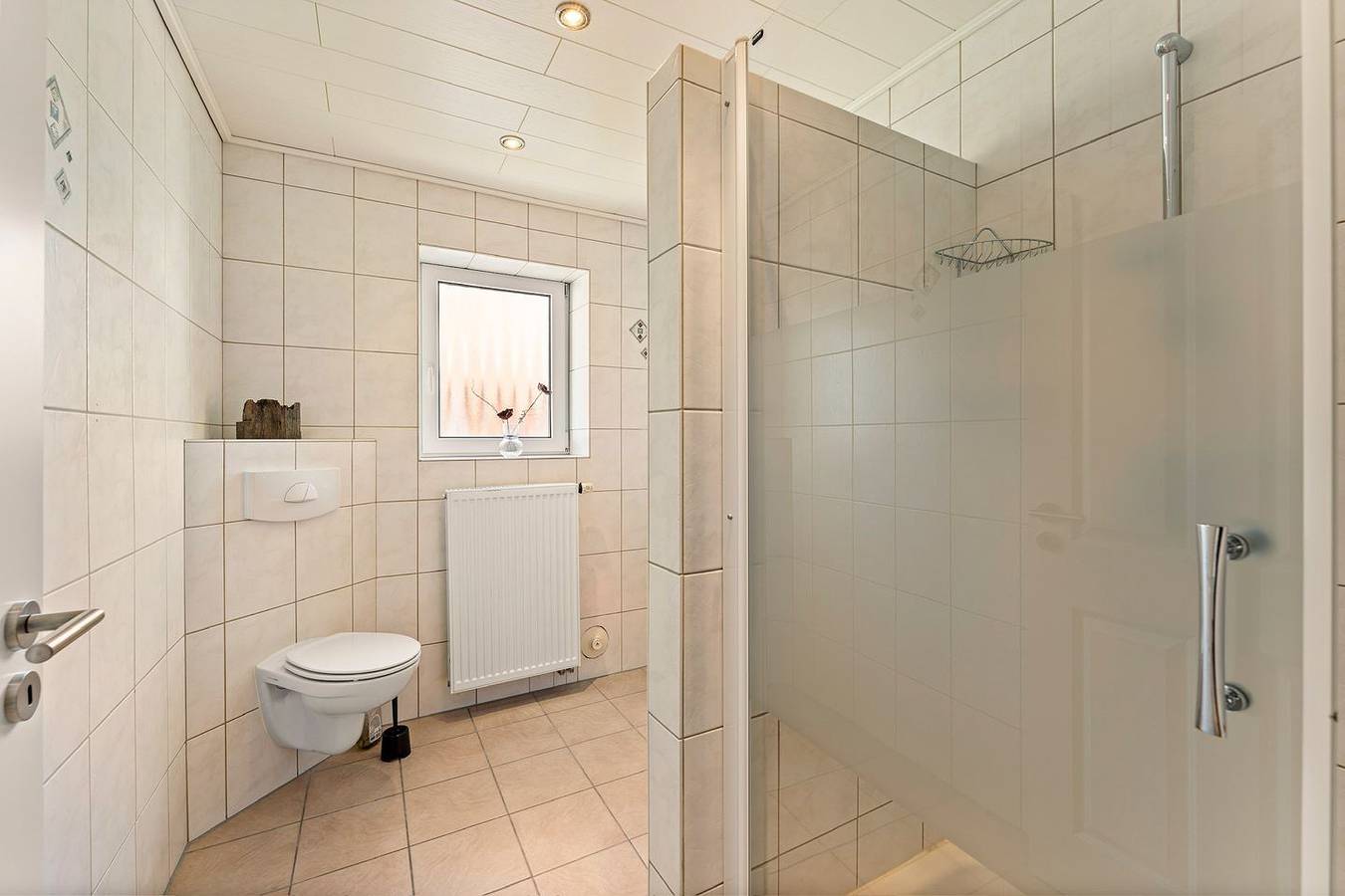 Huus Sielblick am Kanal in Eilsum, Krummhörn