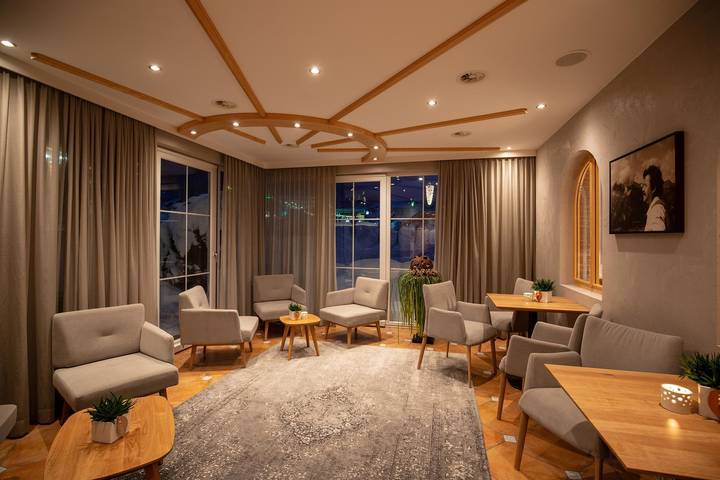 Ferienwohnung für 2 Personen, mit Balkon und Sauna sowie Garten in Ischgl - 2