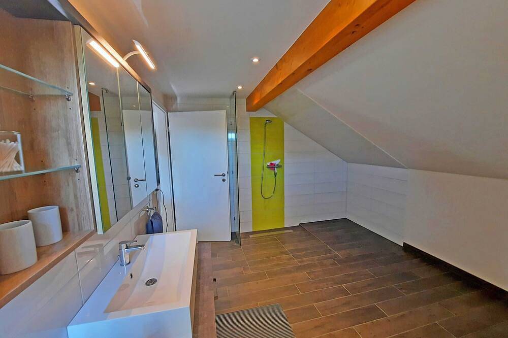 Ganze Wohnung, Ferienwohnung Auszeit Objekt-Id 131789 in Waren (Müritz), Müritz