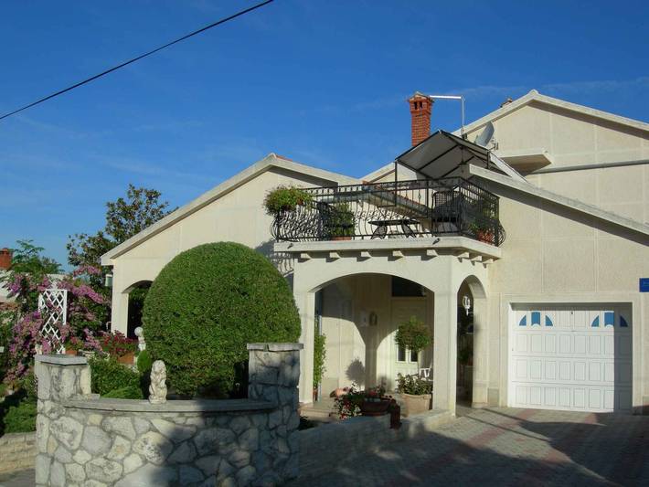 Ferienwohnung für 4 Personen, mit Garten, mit Haustier in Vrsi