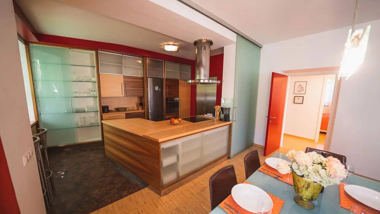 Apartamento vacacional entero, Apartamento de vacaciones para 4 personas con jardín in Villgratener Berge, Lienz