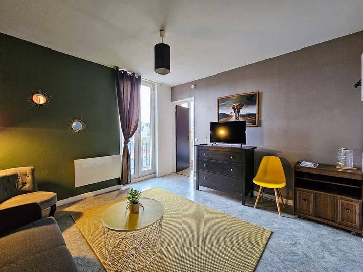 Gîte pour 2 personnes, avec Jardin à Lompret
