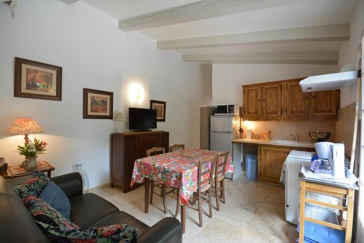 Appartement de vacances pour 5 personnes, avec Terrasse et Jardin ainsi que Piscine et Vue
